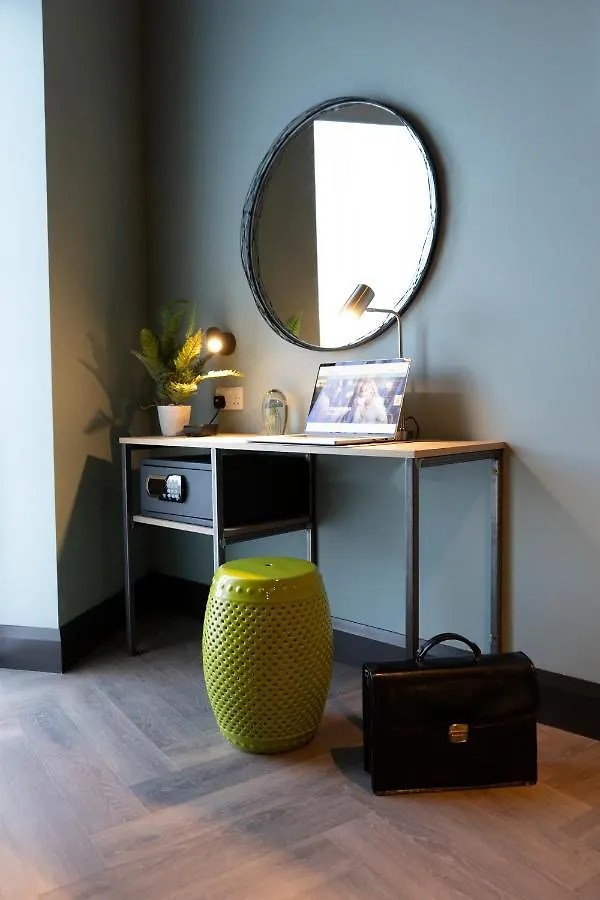 Hotel Dublin One 4*,  Irland